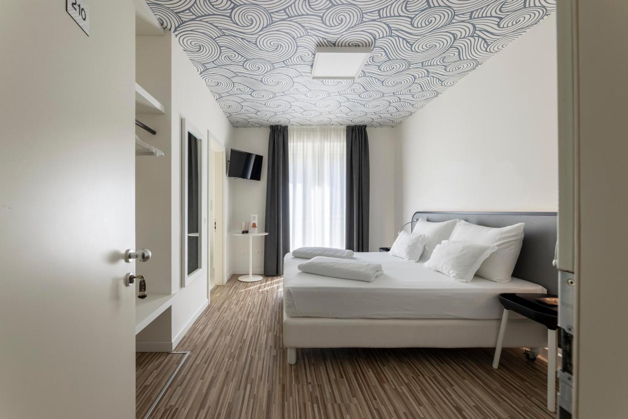 Hi Hotels Torbole - Pool & Spa Torbole Sul Garda Eksteriør billede