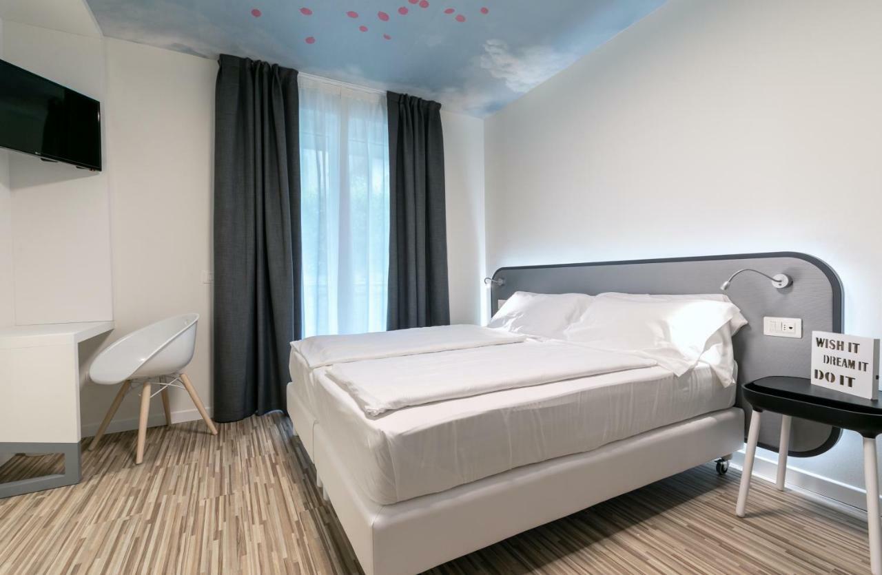 Hi Hotels Torbole - Pool & Spa Torbole Sul Garda Eksteriør billede